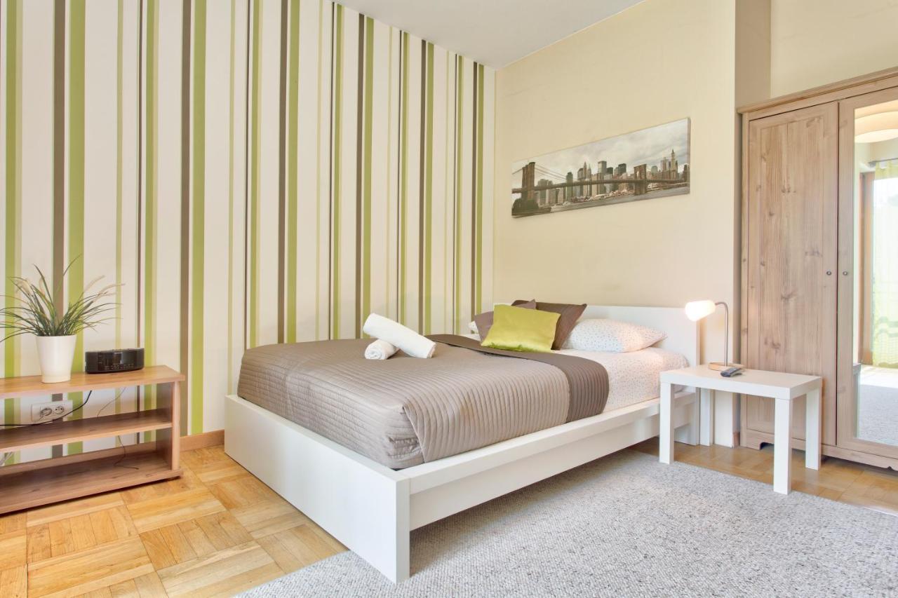 Tyzenhauz Apartments Economy Krasków Exteriör bild